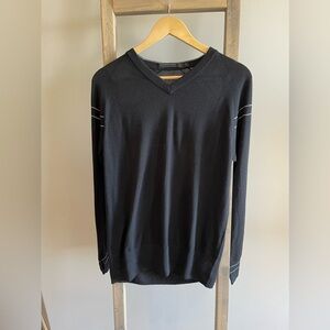 Icebreaker merino wool black V-neck base layer
